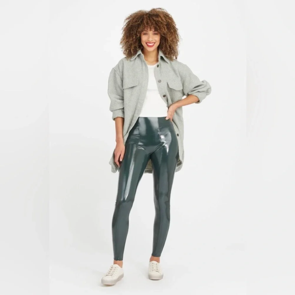 Spanx Faux Patent Leather Leggings in Green Sz. Small - Picture 4 of 9